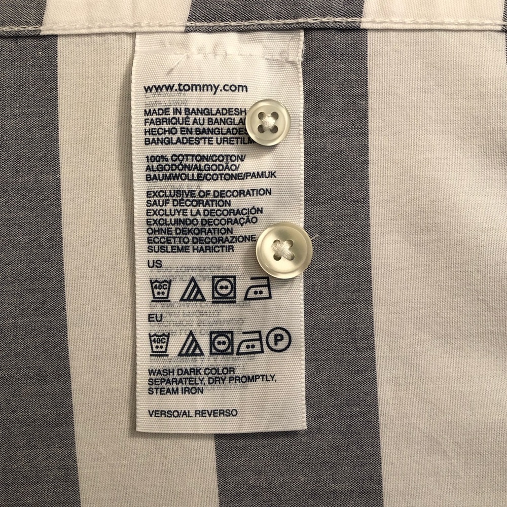 Tommy Hilfiger Men's White and Gray Striped Shirt
Size L - Picture 6 of 6
